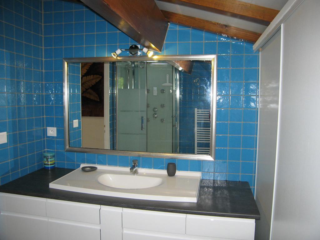 Appartamento Faubourg St Jean Aubeterre-sur-Dronne Camera foto